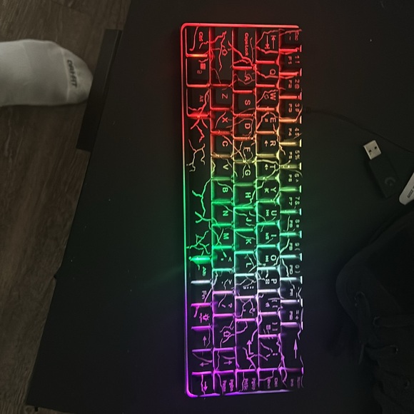 I don’t need a keyboard and mouse - Picture 2 of 4